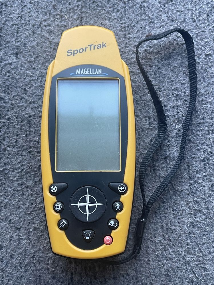 GPS трекер навігатор MAGELLAN SporTrak