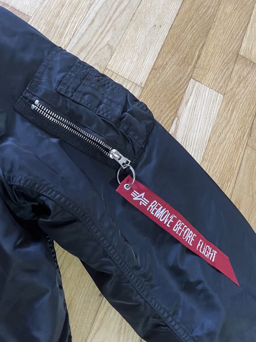 Alpha industries бомбер куртка