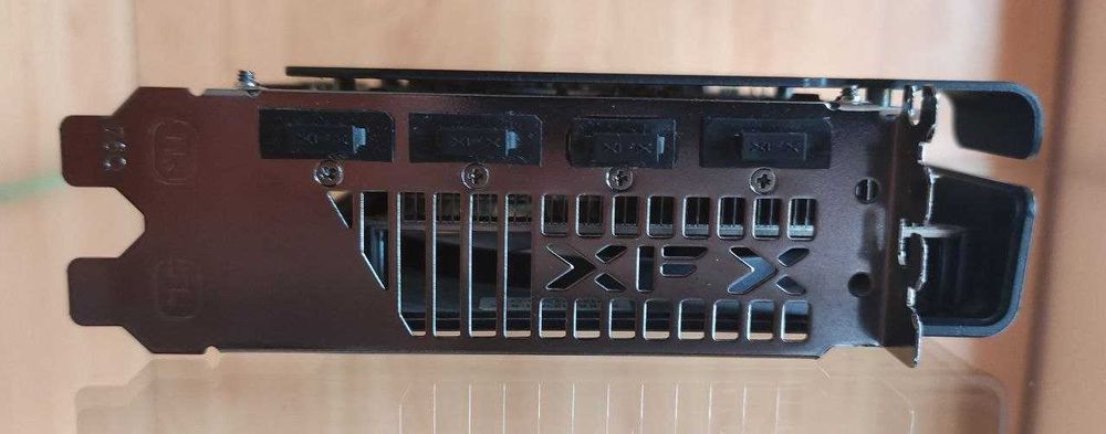 Видеокарта XFX Radeon RX 7600 8GB