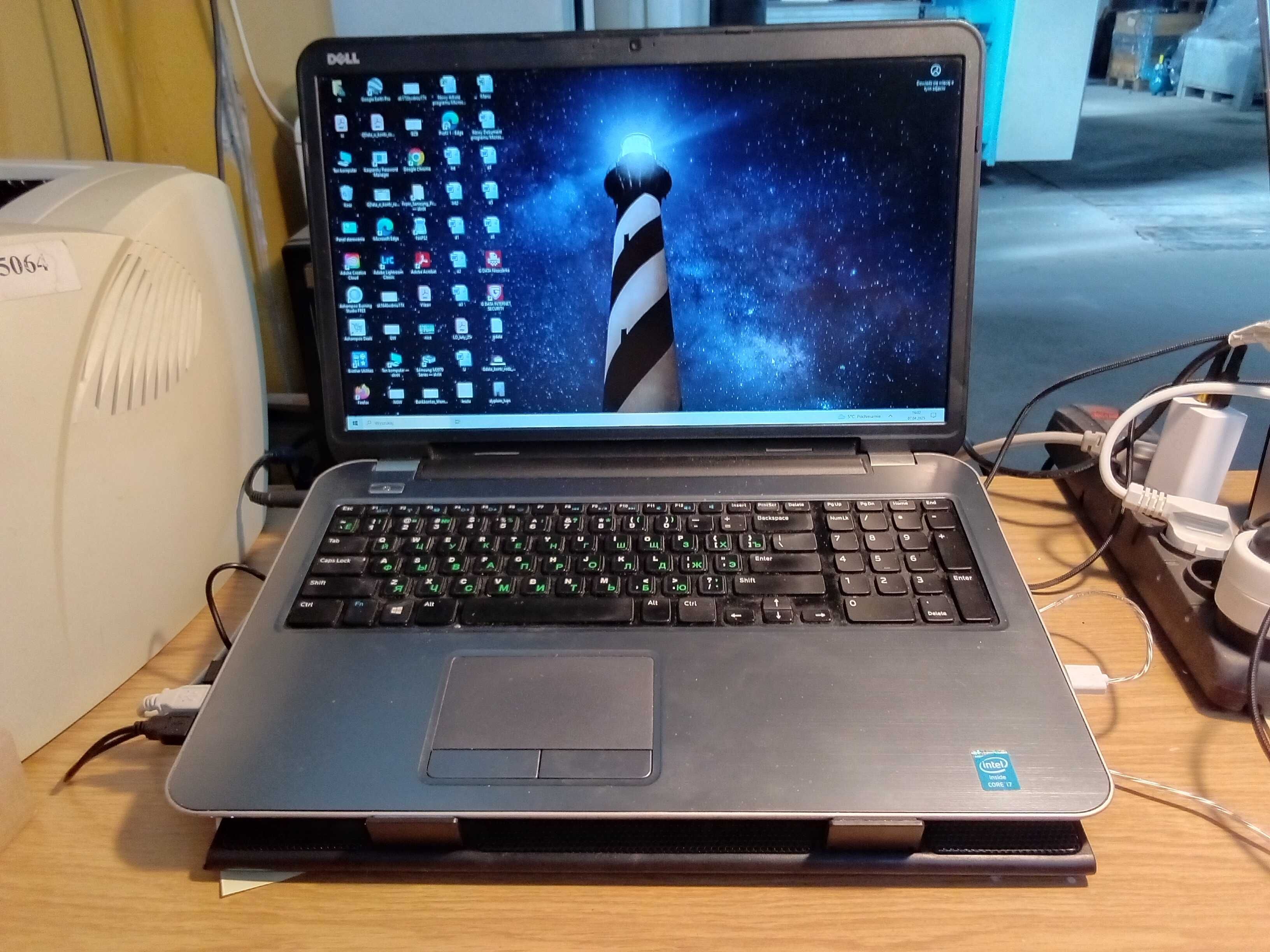 Torba i laptop Dell Intel i7 Word Excel Window klawiatura podświetlana