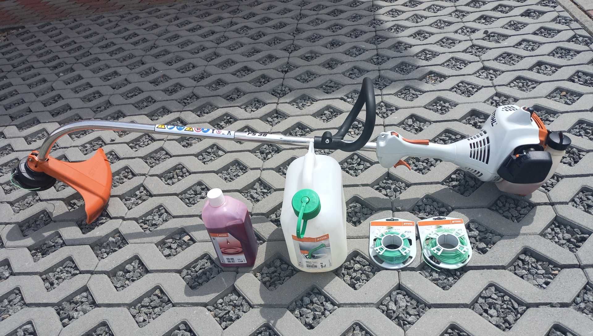 Kosa spalinowa Stihl FS 38 bardzo dobry stan! + dodatki!