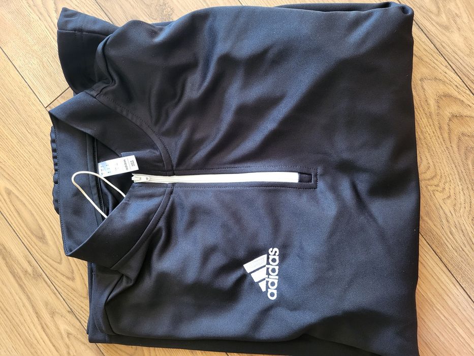 Шорти Adidas.  Для спорту