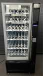 Necta Snakky vending automat sprzedający CBD maseczkomat