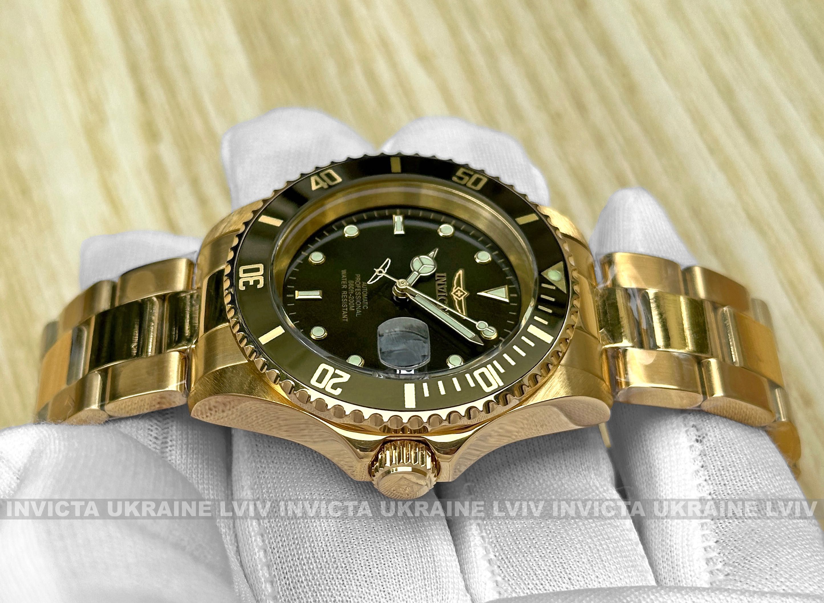 Часы Invicta 35698 Pro Diver Automatic 40 мм. Olive Green Gold.