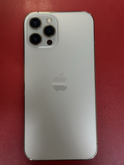 iPhone 12 Pro Max 128gb в хорошем состоянии