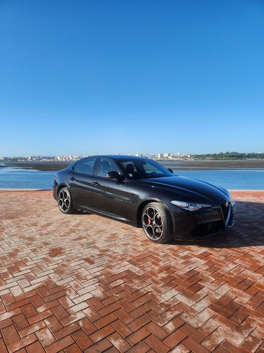 Alfa Romeo Giulia Q4 motor 2.2 210cv ano 2020 apenas 80.000 km naciona