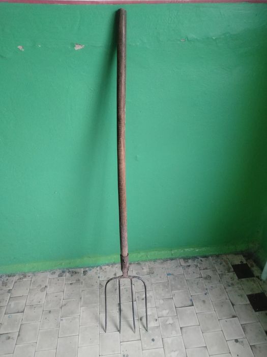 Вила металеві радянські