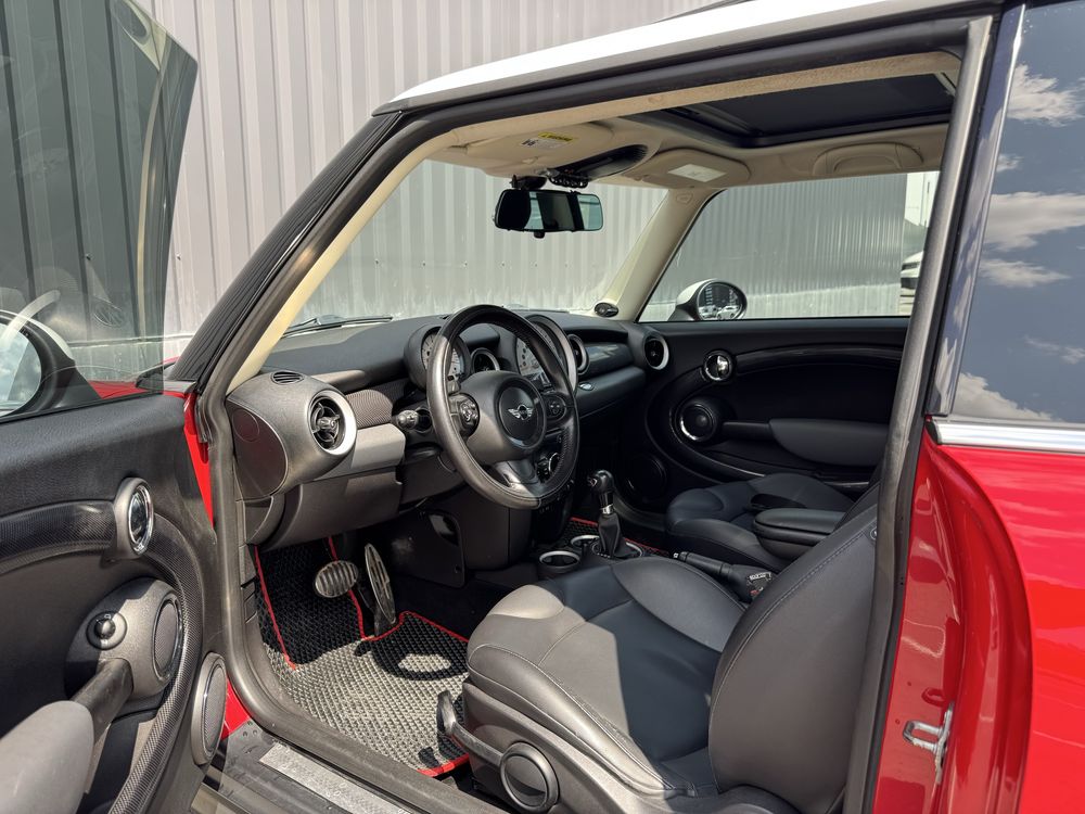 Продам Mini Cooper S 1.6 Turbo Автомат