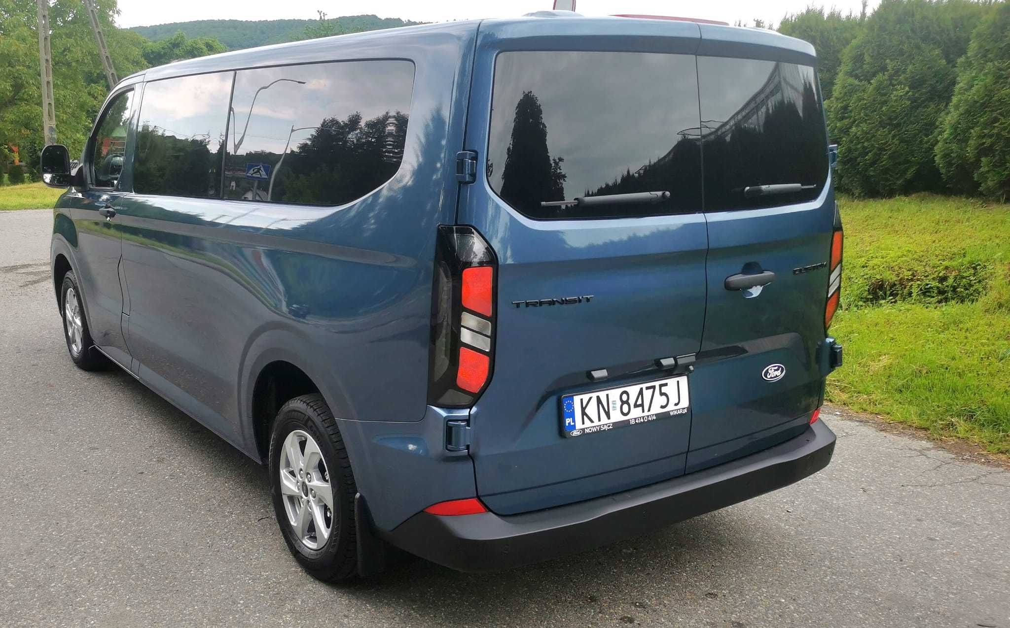 Wynajem busa z kierowcą– 9 osobowy transfer Wesela