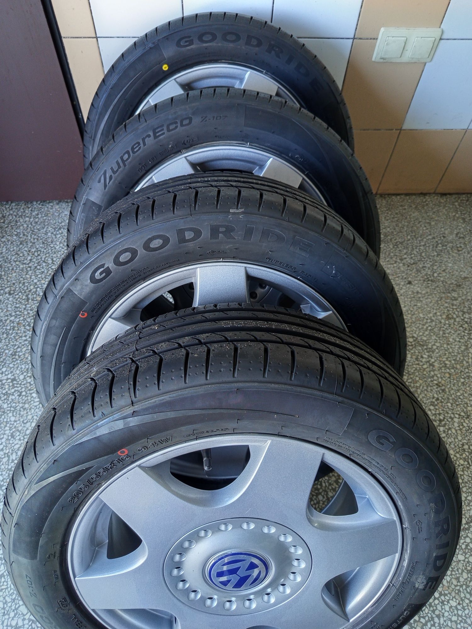 Nowe kola new beetle,golf,leon1  5x100 16"