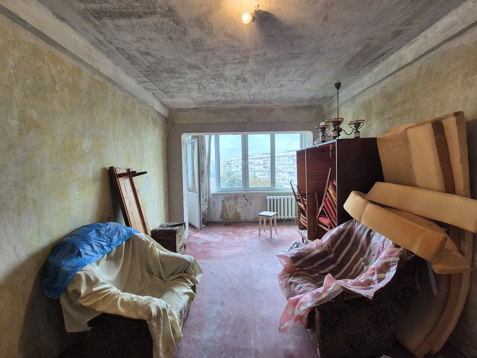 Продаж 2к квартира 53квм Мілютенка 10/1 метро Чернігівська