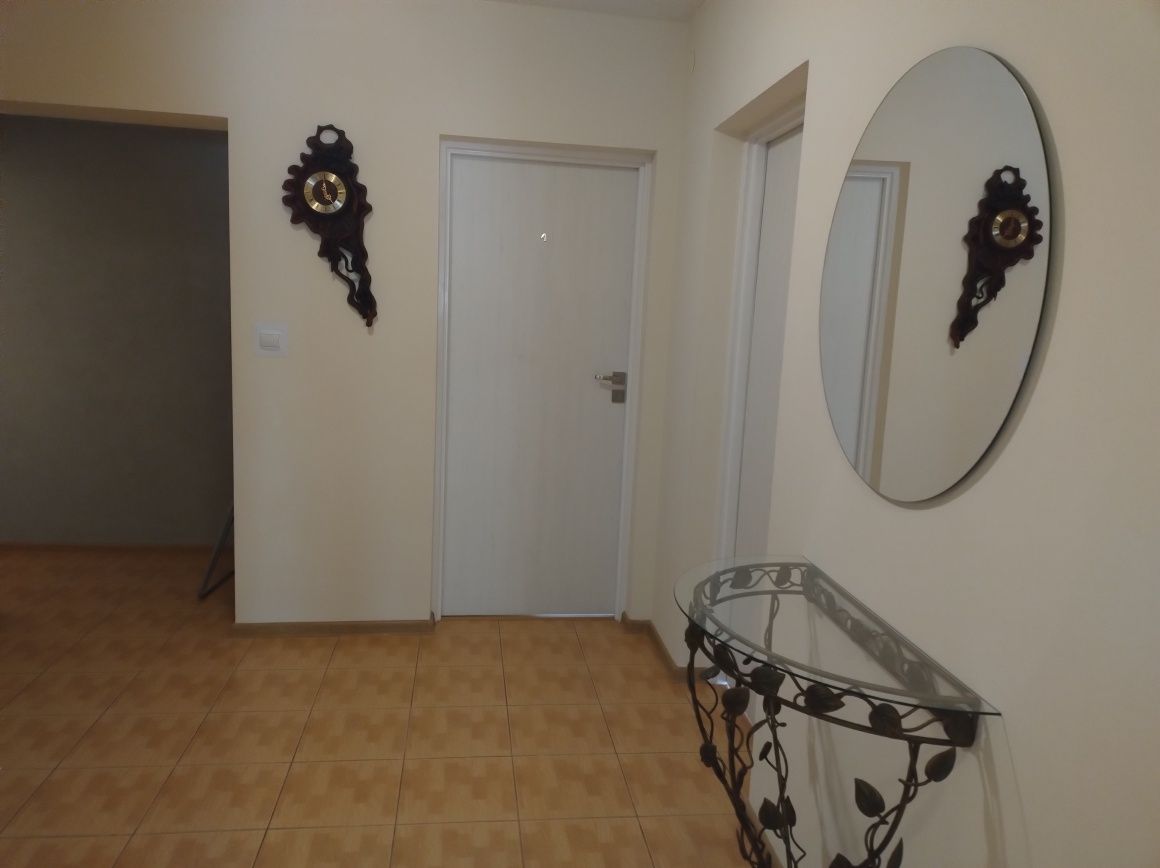 Pokoje gościnne, apartamenty, w centrum Solec Zdrój.