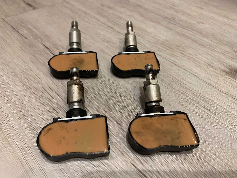 CZUJNIKI CZUJNIK Tpms Ciśnienia Opon Kół MITSHUBISHI 433MHz 4250C477