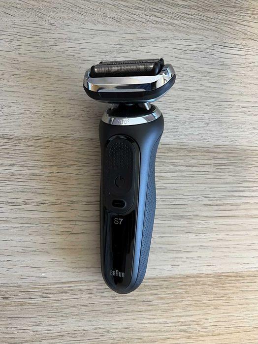 Máquina de Barbear Braun Série 7 7071cc