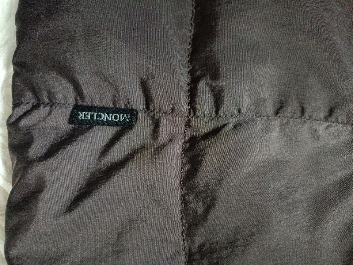 Kurtka puchowa Moncler