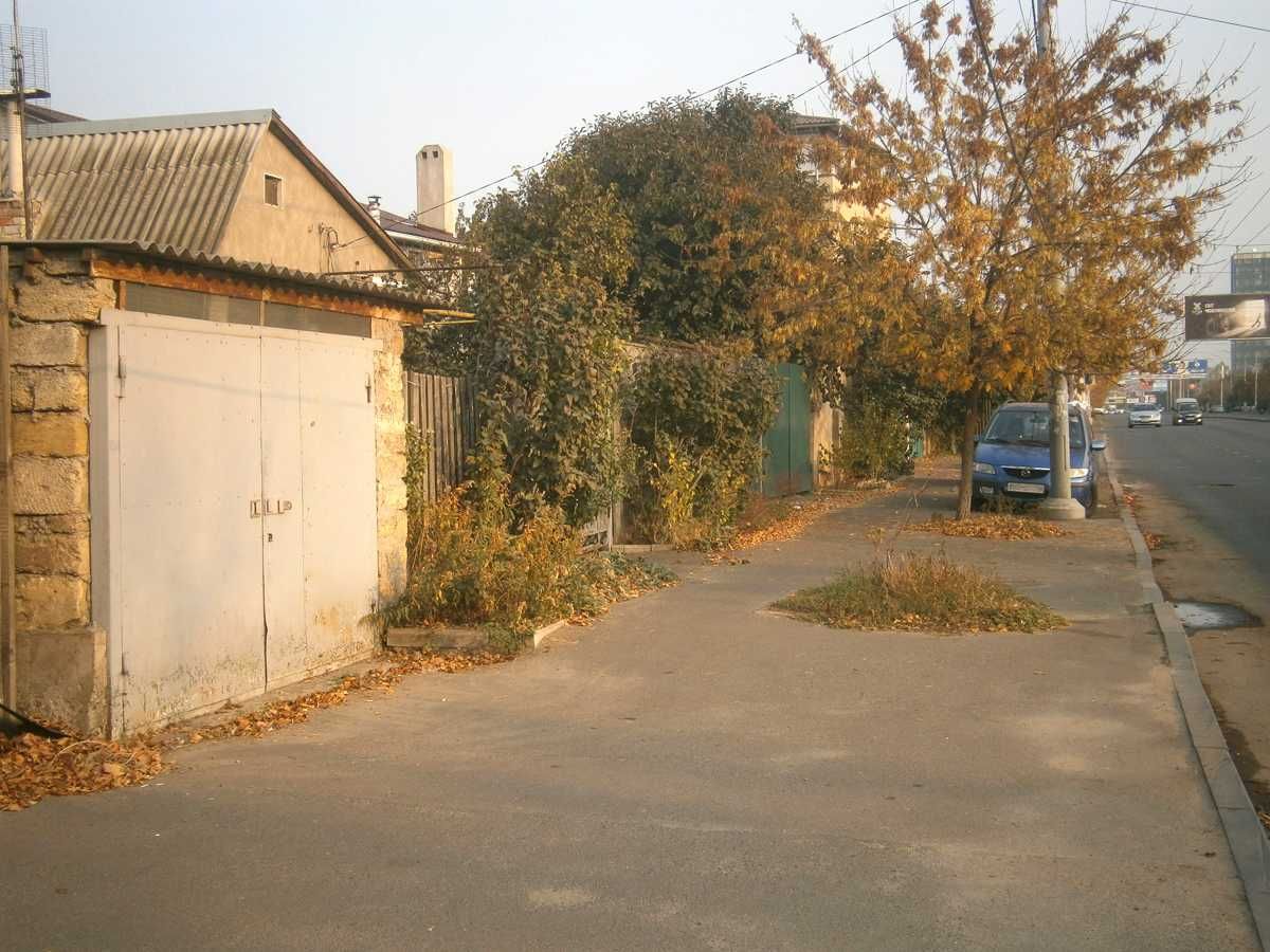 здам гараж кам'яний