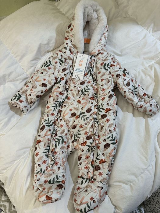 Новий весняний комбінезон 3-6м 68см