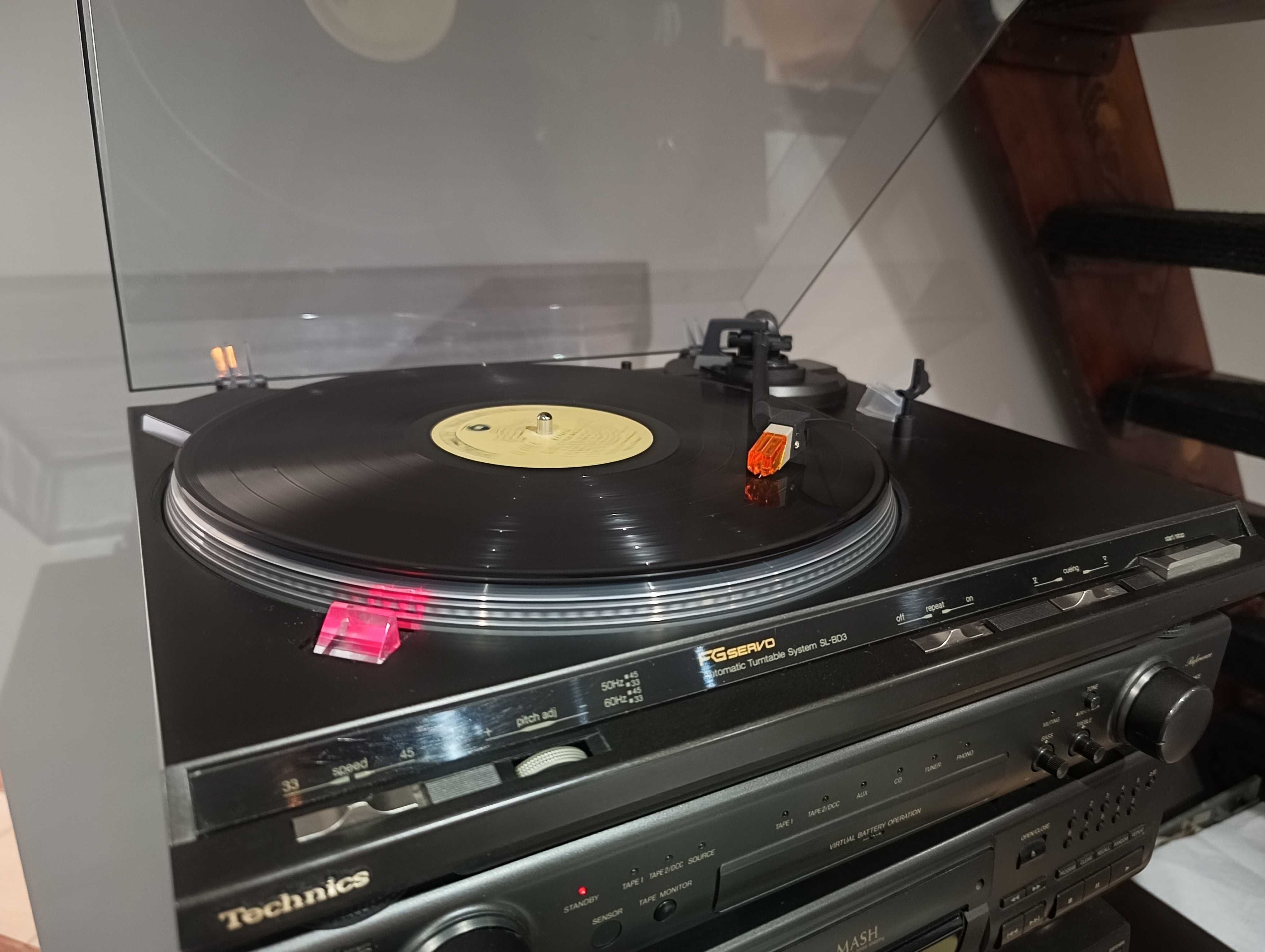 Gramofon Technics SL-BD3