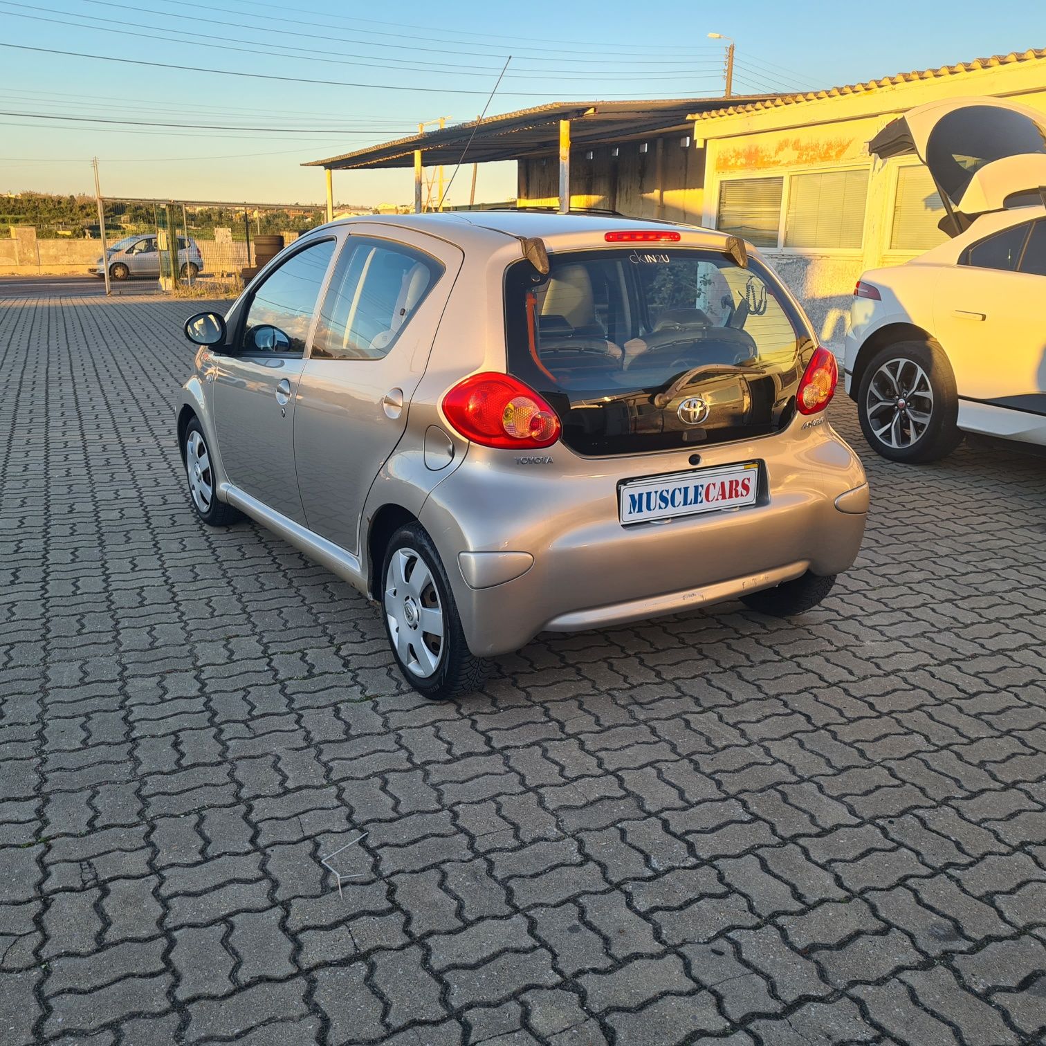 Toyota aygo 2007  ar condicionado vidros  eléctricos  150 mil km