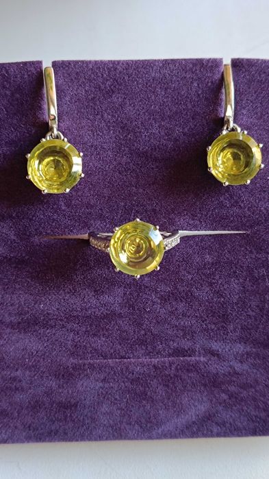 Срібні комплекти з сапфіровим цирконом, царитом, блакитним іолітом