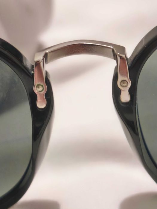 Óculos de sol Persol impecáveis excelente preço