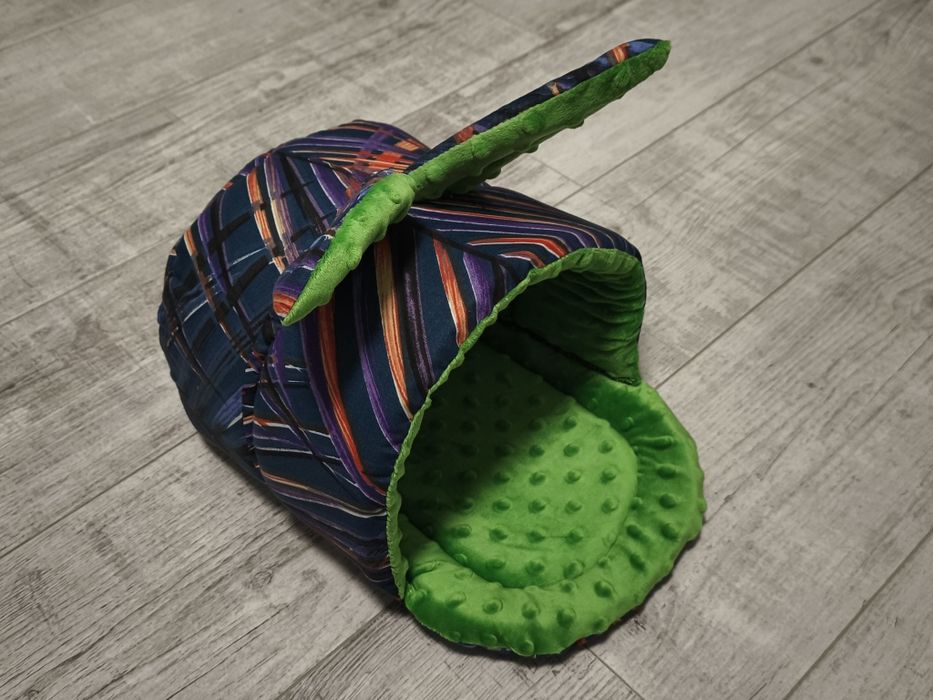 Domek z uszami, tunel dla gryzoni, królika, świnki morskiej z uszami