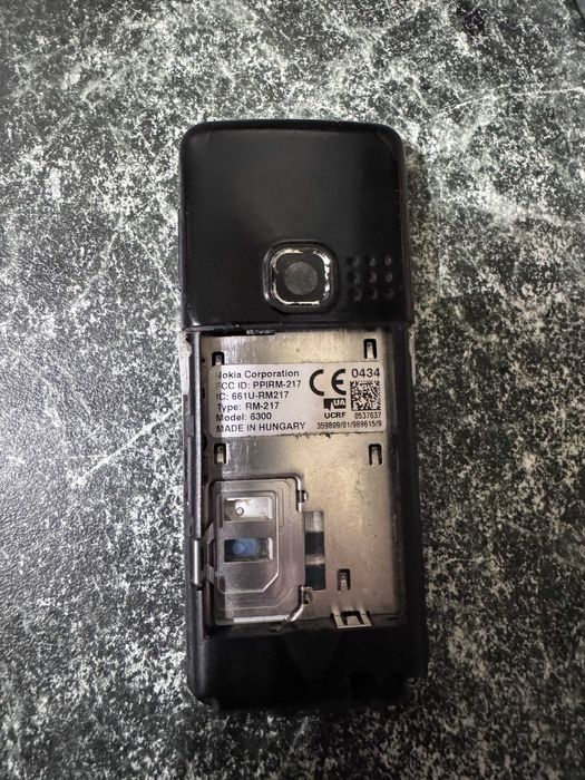 Плата,корпус с разъем зарядки динамики,антена,зарядка 890ма Nokia 6300