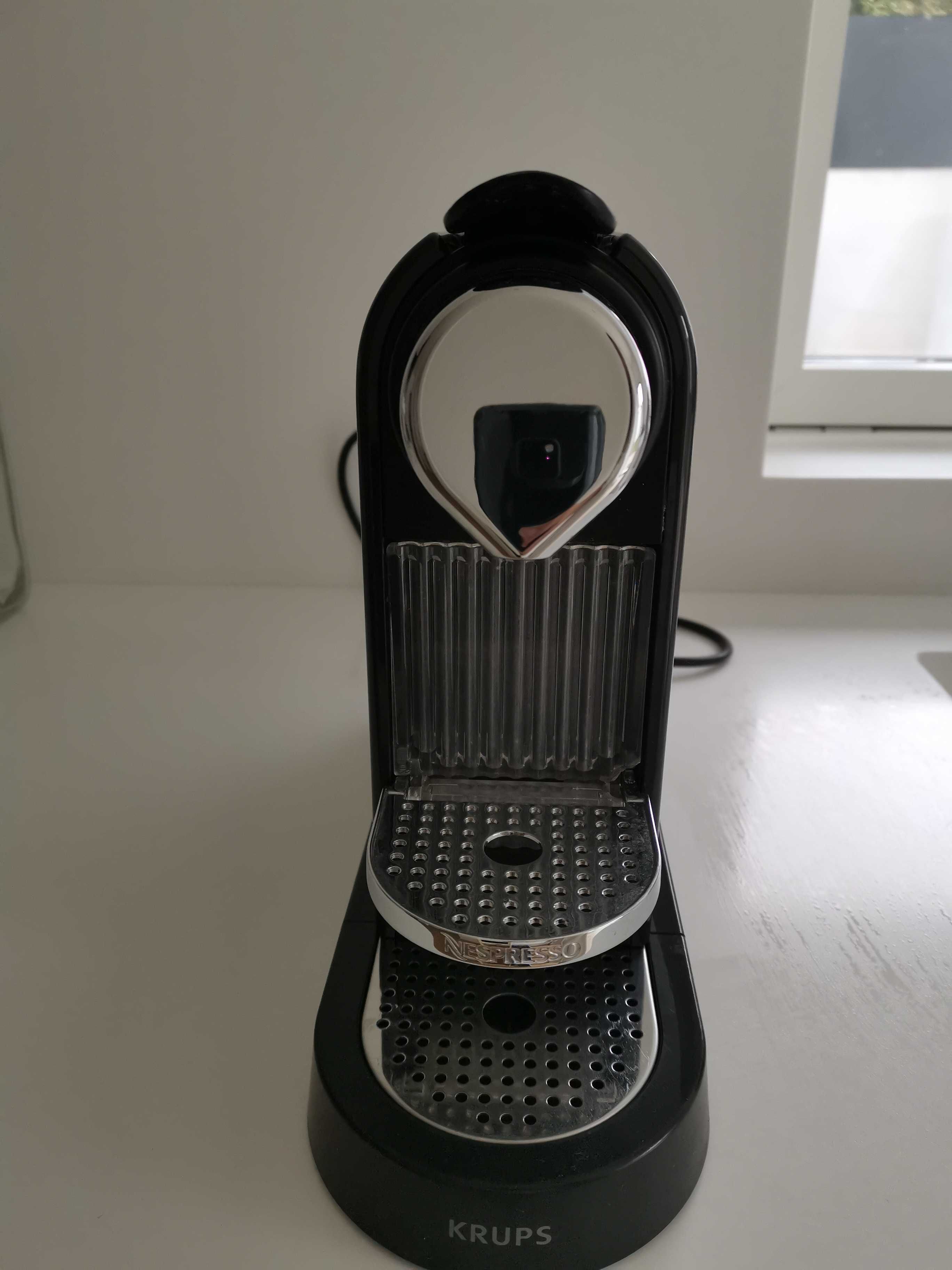 Nespresso Citiz preto