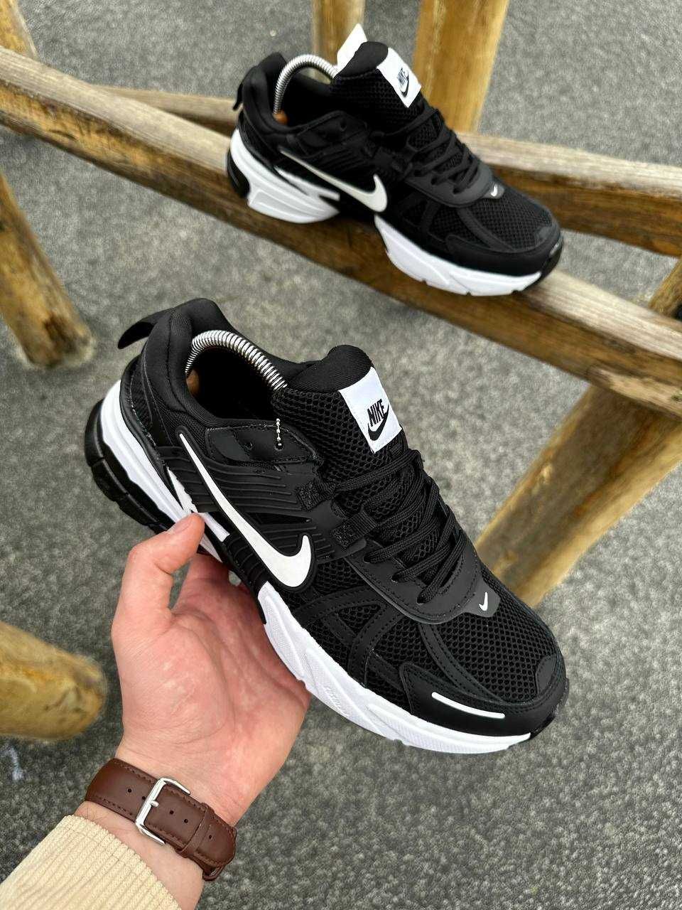 Качественные кроссовки Nike