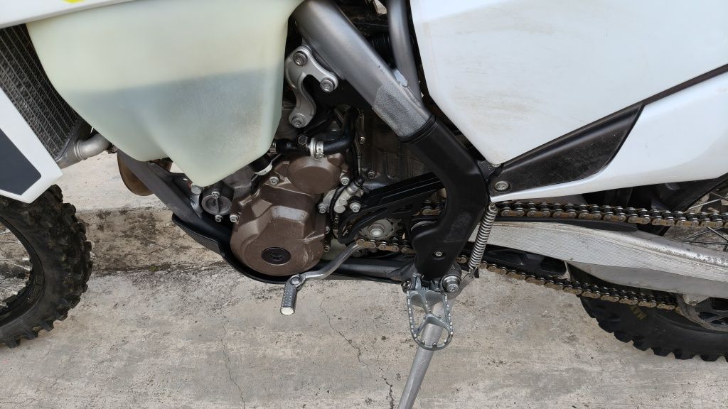 Husqvarna fe250 enduro