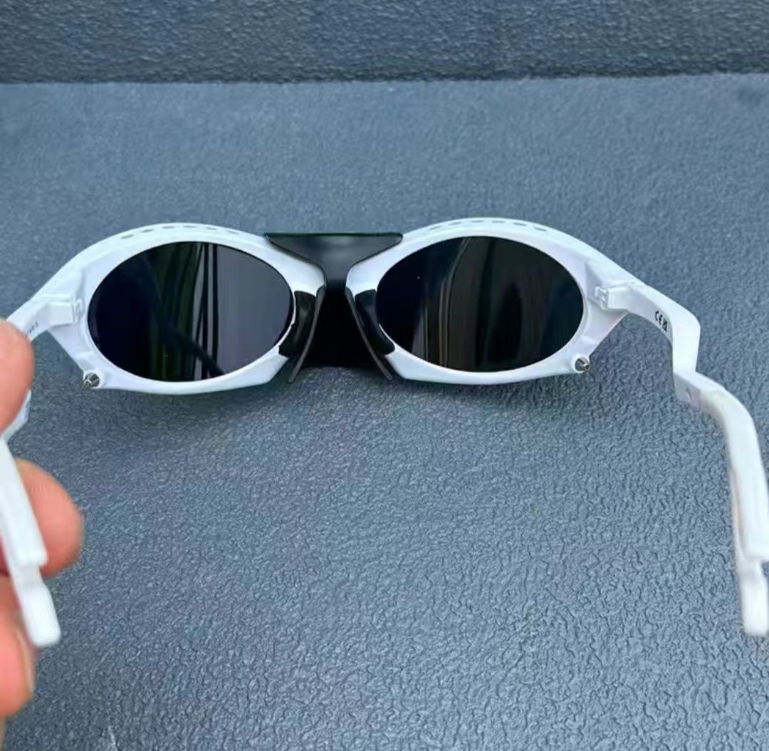 СРОЧНО!! Oakley Plantaris iridium prizm