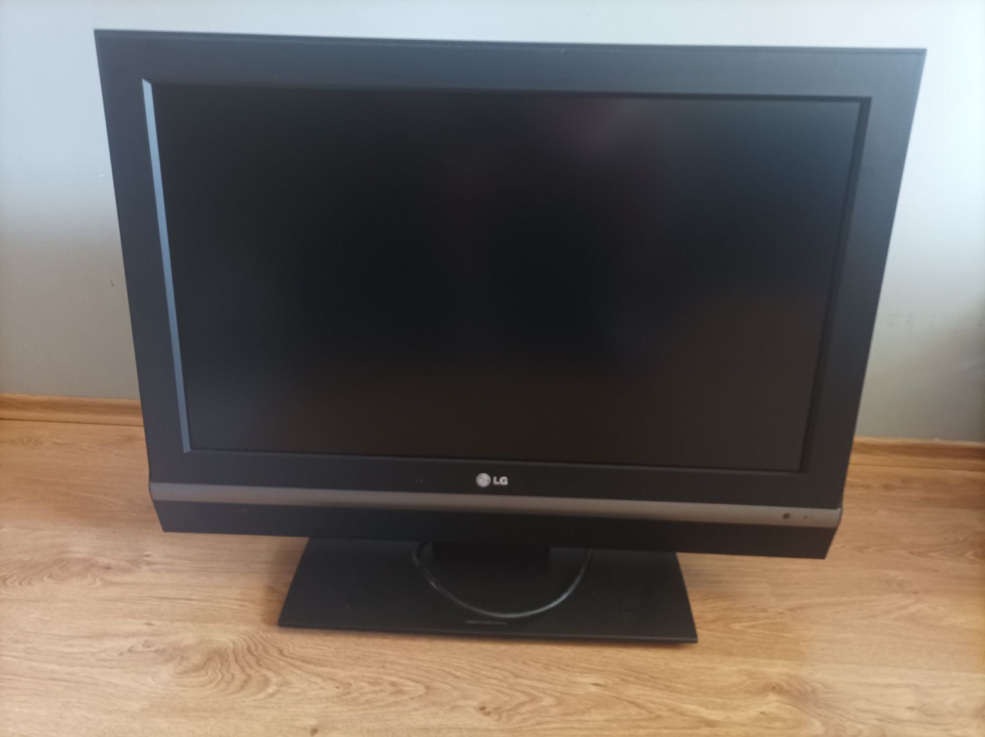 Telewizor LG LCD 32 cale