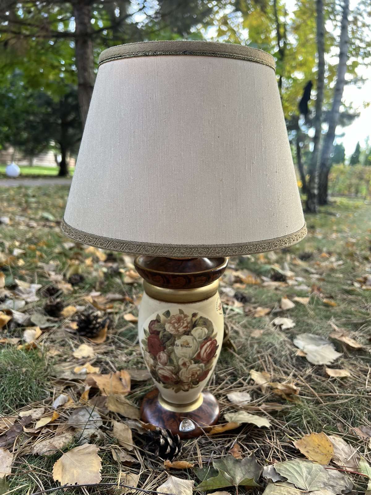 Люстра в кімнату