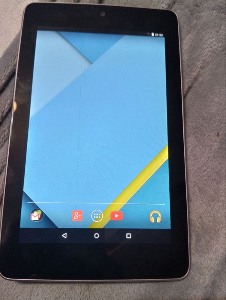 Планшет Asus nexus 7