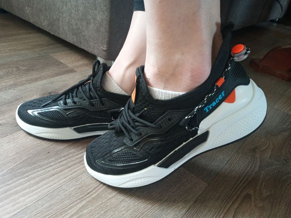 Кроссовки текстиль