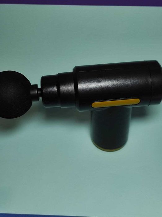 Портативний масажний пістолет з насадками, новий, глибокий масаж