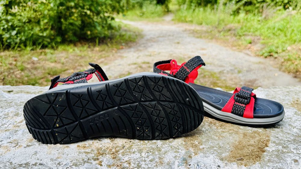 Круті жіночі сандалі Ecco X-Trinsic