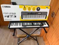 Teclado Yamaha modelo PSR-F52 com Suporte