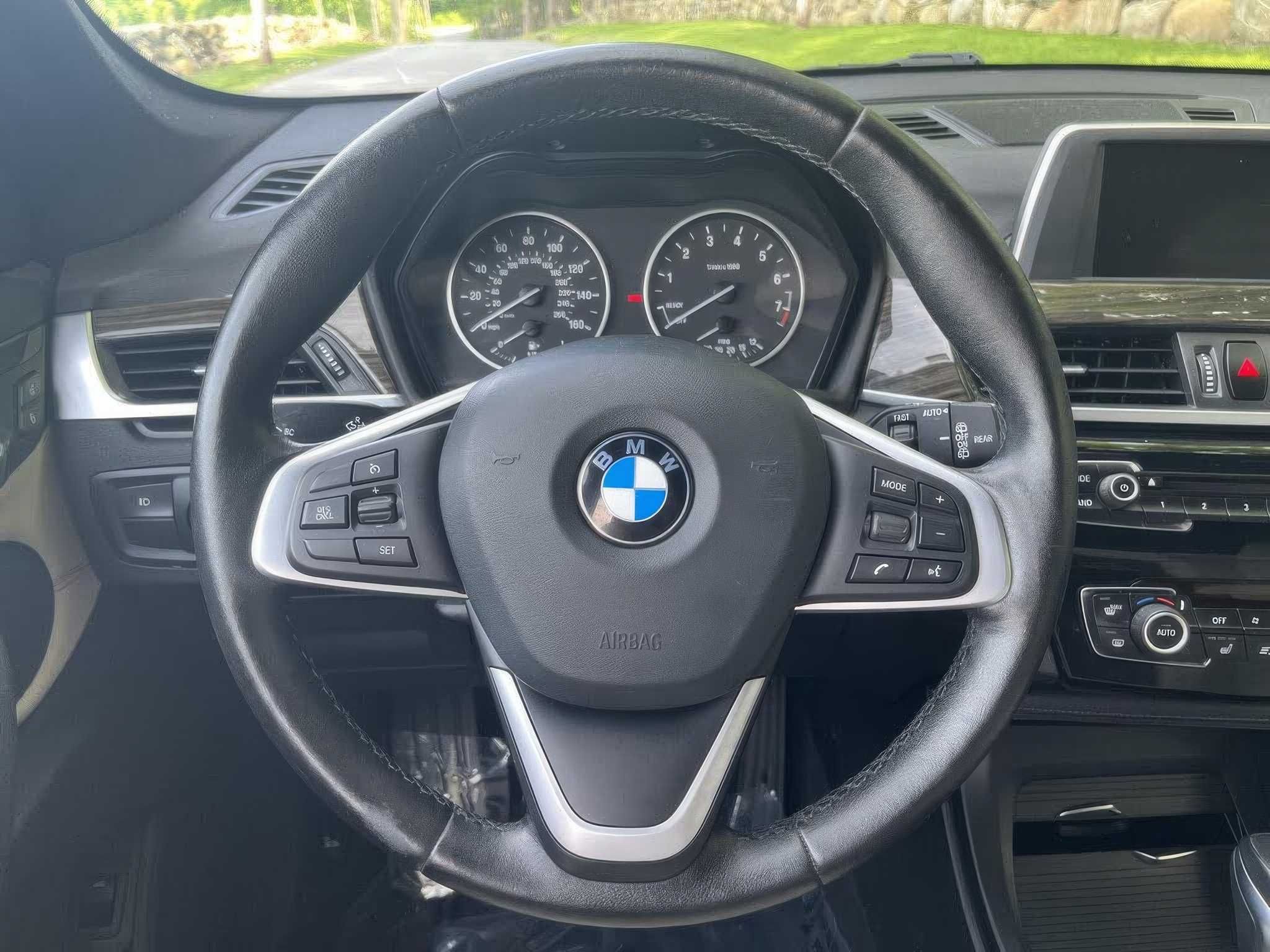 2017 BMW X1 xDrive28i