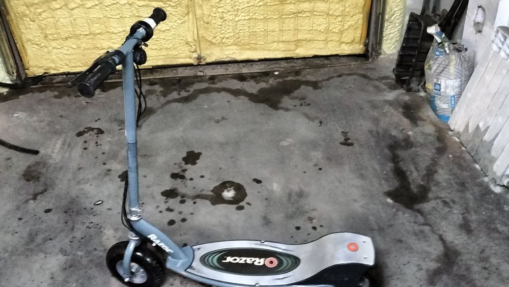 Hulajnoga razor e300