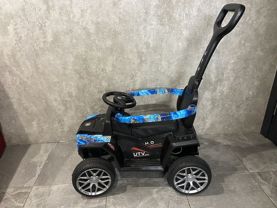 Електромобіль-толокар, квадроцикл дитячий