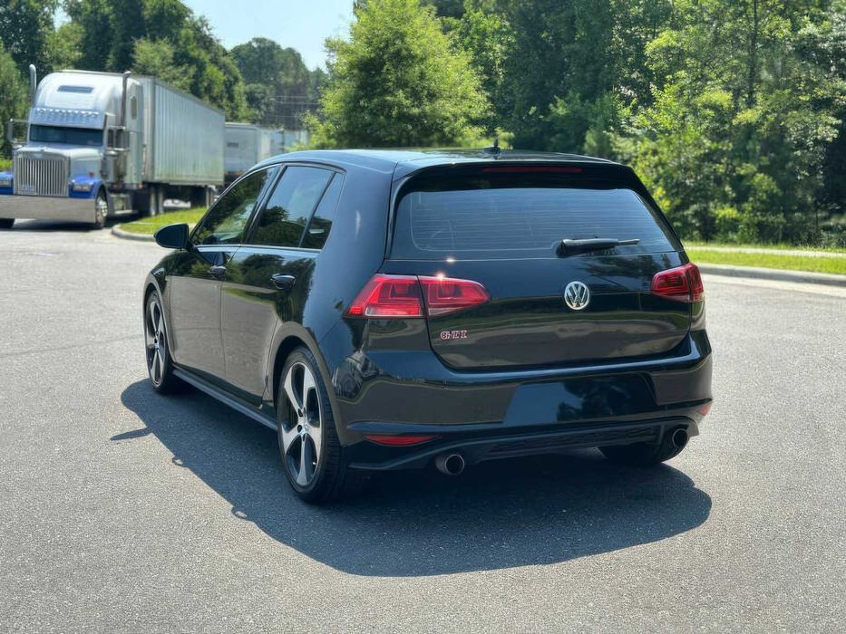 Volkswagen Golf GTI S      2016