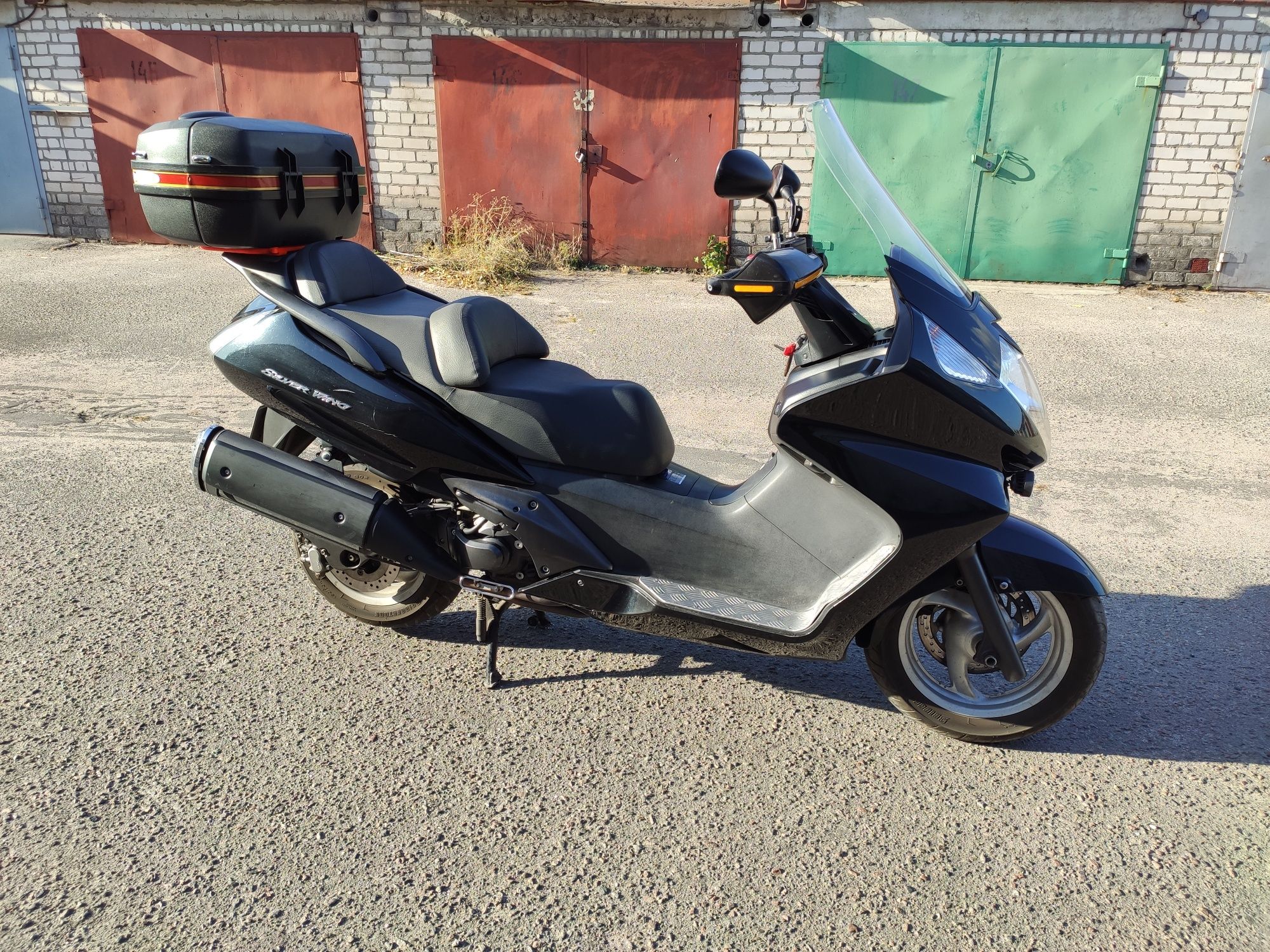 Honda silver wing 600