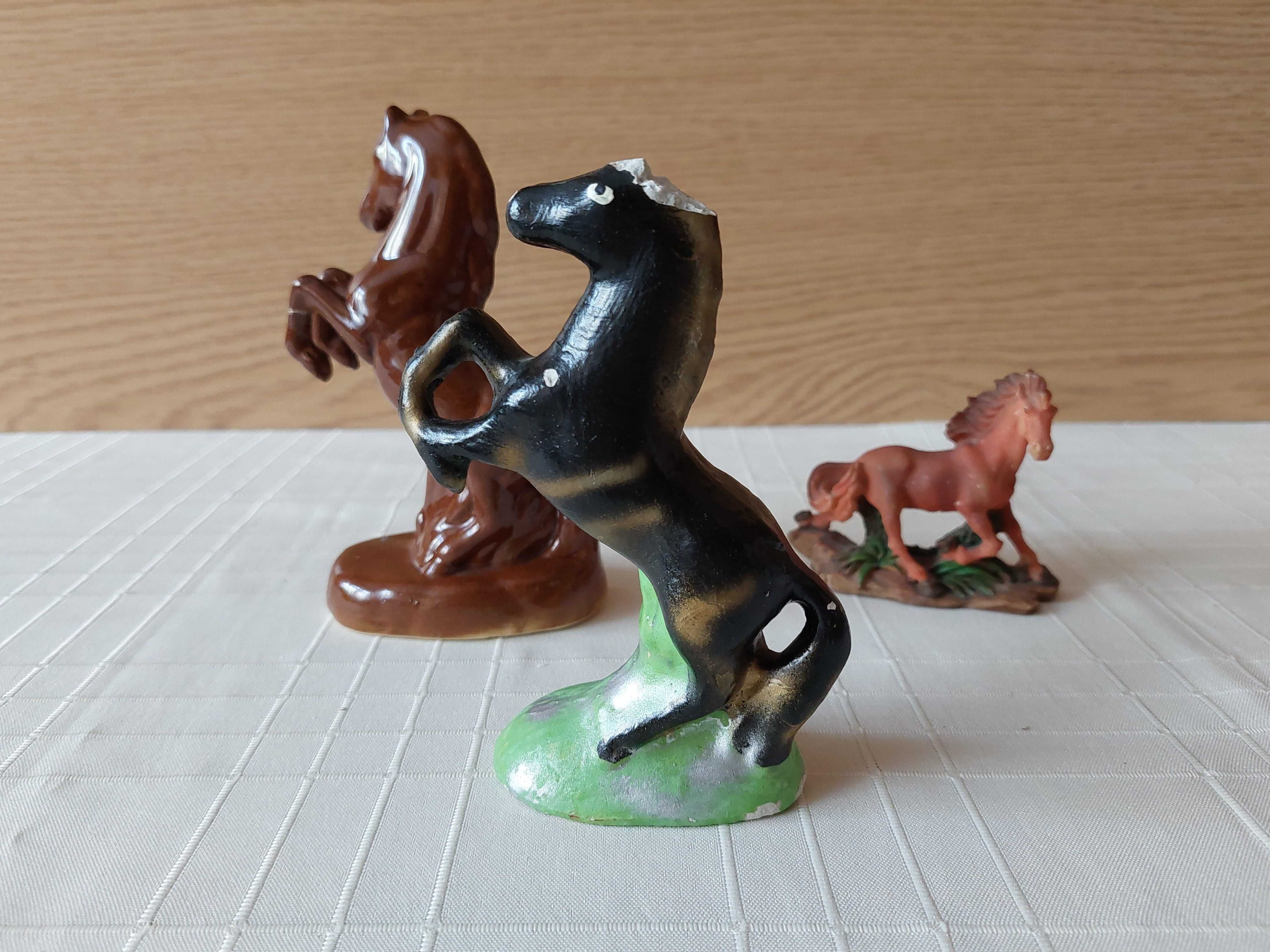 Figurki - konie (3)