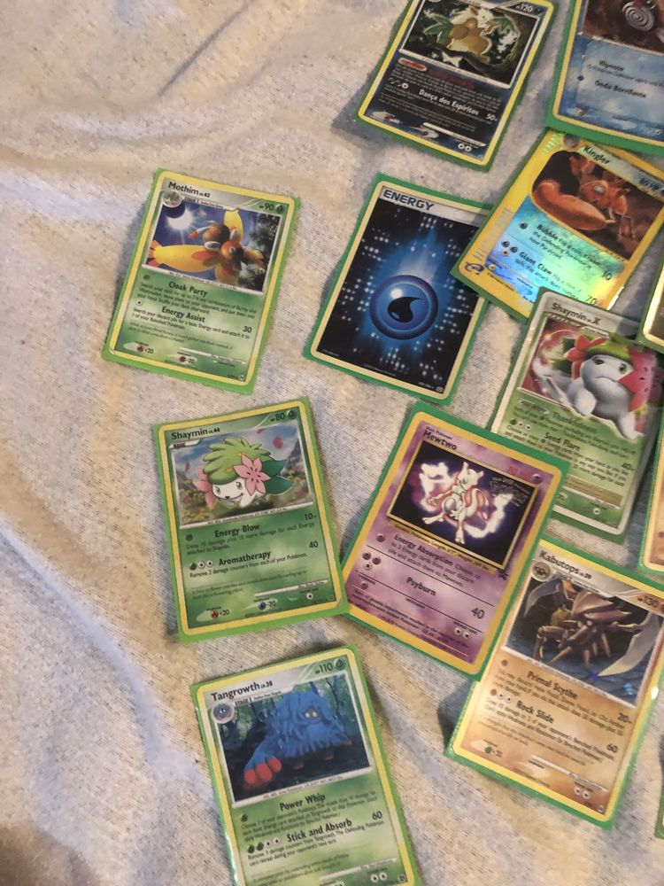 Diversas Cartas pokemon a venda