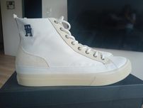Tommy Hilfiger roz 45-29cm nowe oryginalne