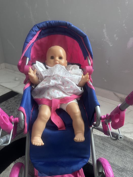 Коляска для кукол