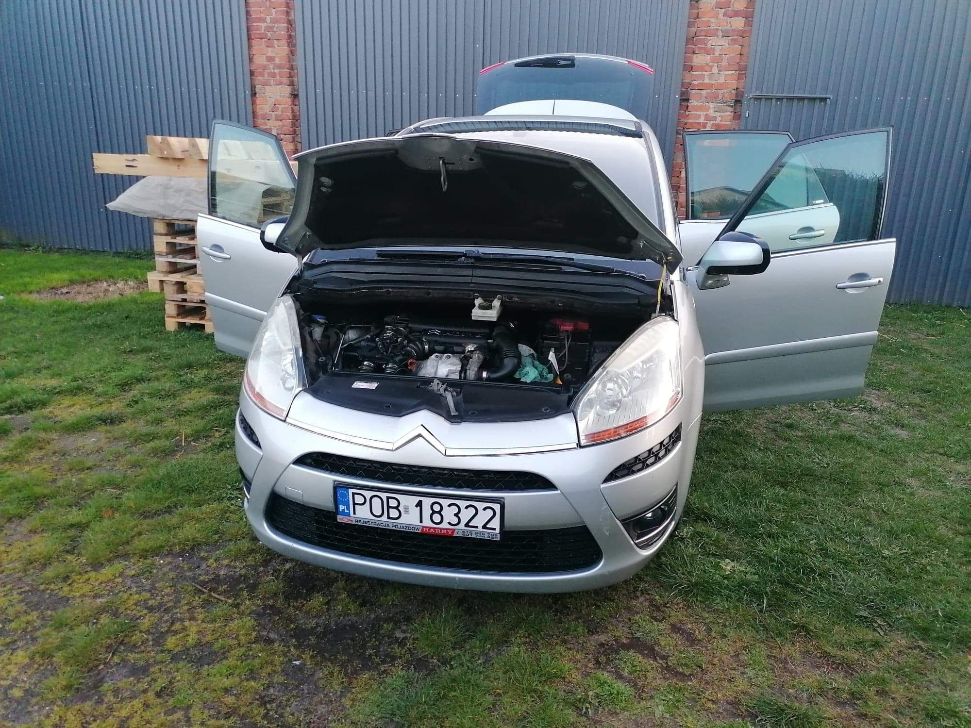 Citroen C4 Picasso 1.6 HDi 109 kM Połatomat