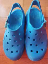 Crocs de criança, tamanho 32