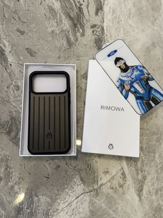 Чехол кейс бампер Rimowa Case 17 Pro Max aluminium, black, green